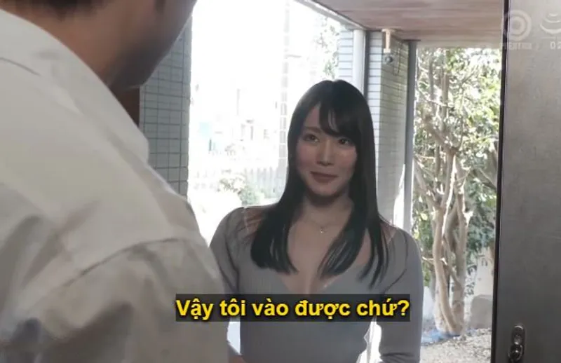 Chàng trai giàu có bị cô em xinh đẹp nhà bên cạnh, mới cưới chồng và dọn về, chủ động dụ dỗ quan hệ.