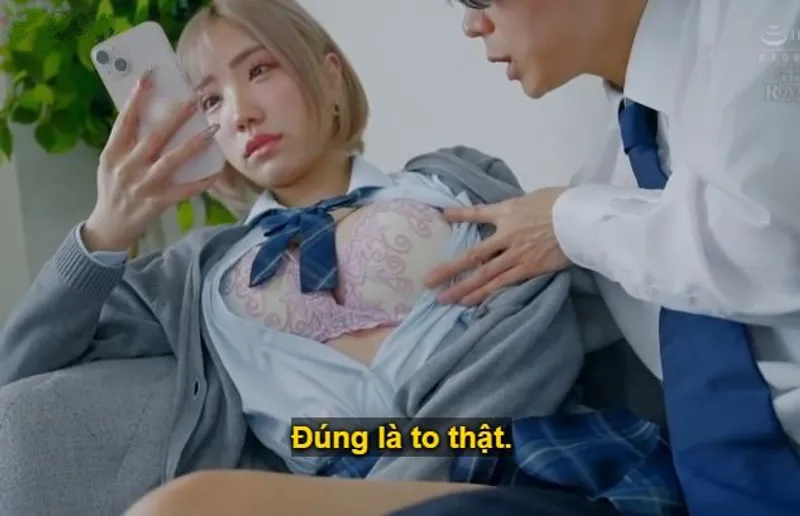 Cô học trò lạnh tanh, chỉ cần đưa tiền là anh tha hồ làm gì em cũng được.